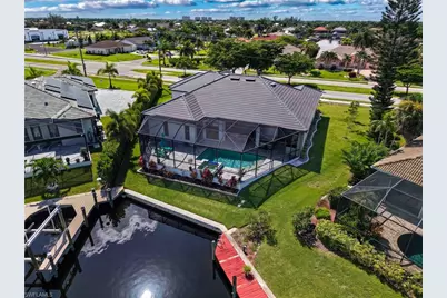 2201 Beach Pkwy W, Cape Coral, FL 33914 - Photo 9