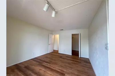 4305 Island Cir #4, Fort Myers, FL 33919 - Photo 15