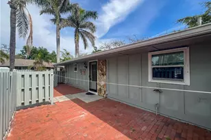 4305 Island Cir, Fort Myers, FL 33919 - Photo 21