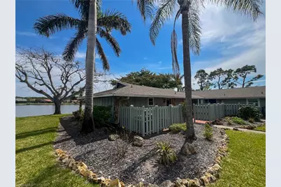 4305 Island Cir #4, Fort Myers, FL 33919 - Photo 31