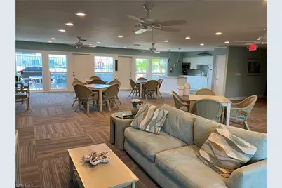 4305 Island Cir #4, Fort Myers, FL 33919 - Photo 25