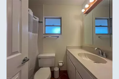 4305 Island Cir #4, Fort Myers, FL 33919 - Photo 17