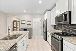 2996 Royal Gardens Ave, Fort Myers, FL 33916 - Photo 5