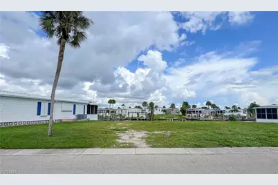 17551 Stevens Blvd, Fort Myers Beach, FL 33931 - Photo 5