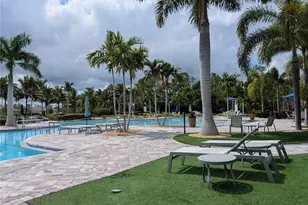 2717 Foralesca Ct, Cape Coral, FL 33909 - Photo 39