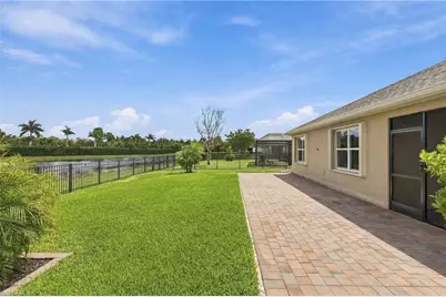 2717 Foralesca Ct, Cape Coral, FL 33909 - Photo 33