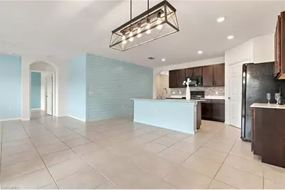 2717 Foralesca Ct, Cape Coral, FL 33909 - Photo 11