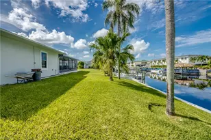 3812 SE 16th Pl, Cape Coral, FL 33904 - Photo 35