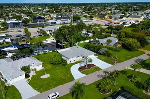 3812 SE 16th Pl, Cape Coral, FL 33904 - Photo 49
