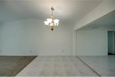 3812 SE 16th Pl, Cape Coral, FL 33904 - Photo 5