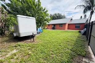 124 Sebring Cir, Lehigh Acres, FL 33936 - Photo 15