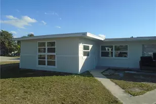 1994 Oak Dr, Fort Myers, FL 33907 - Photo 1