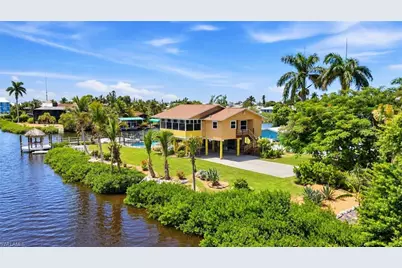 5191 Marina Dr, Bokeelia, FL 33922 - Photo 31