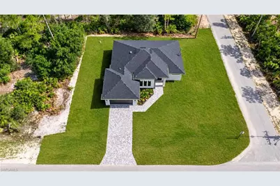 3207 E 10th St, Lehigh Acres, FL 33972 - Photo 3