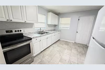 2835 Evans Ave, Fort Myers, FL 33901 - Photo 3