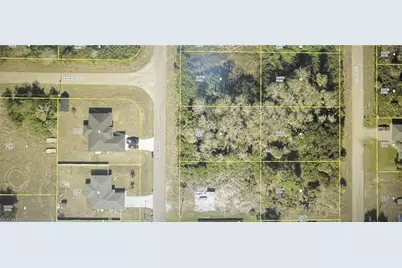 818 Acton Ave, Lehigh Acres, FL 33971 - Photo 3