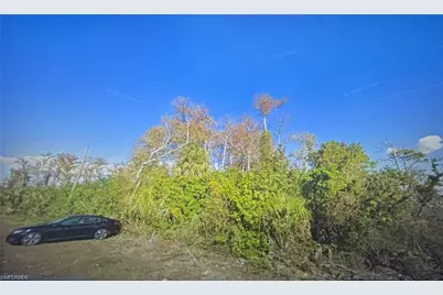 818 Acton Ave, Lehigh Acres, FL 33971 - Photo 11