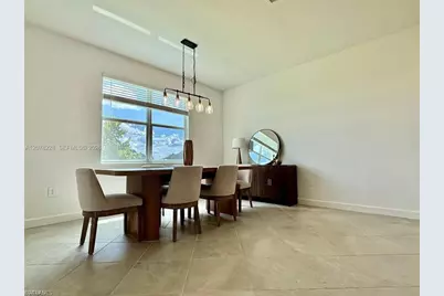 9291 Aqua Overlook Ct, Lehigh Acres, FL 33936 - Photo 13