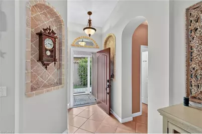 11180 La Coruna Ln, Bonita Springs, FL 34135 - Photo 7