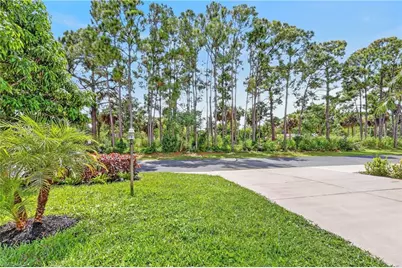 11180 La Coruna Ln, Bonita Springs, FL 34135 - Photo 39