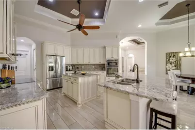 601 SW 40th Ter, Cape Coral, FL 33914 - Photo 13