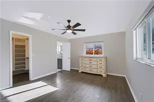318 SE 23rd Terrace, Cape Coral, FL 33990 - Photo 13
