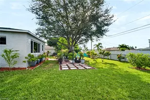 318 SE 23rd Terrace, Cape Coral, FL 33990 - Photo 31
