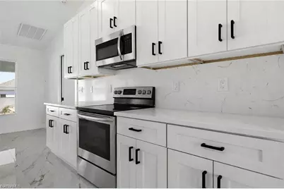 4231 NW 32nd Ln, Cape Coral, FL 33993 - Photo 5