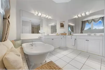2213 SW 52nd St, Cape Coral, FL 33914 - Photo 21