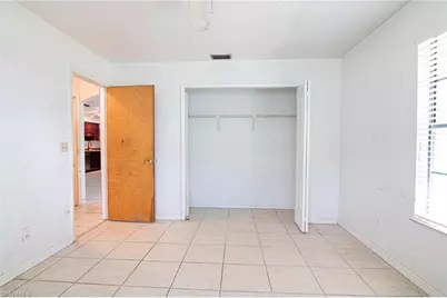 179 SE 4th St, Cape Coral, FL 33990 - Photo 15