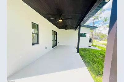 712 Bumby St E, Lehigh Acres, FL 33974 - Photo 25