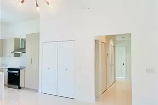 712 Bumby St E, Lehigh Acres, FL 33974 - Photo 11