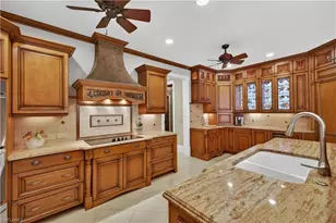 12782 Yacht Club Cir, Fort Myers, FL 33919 - Photo 15