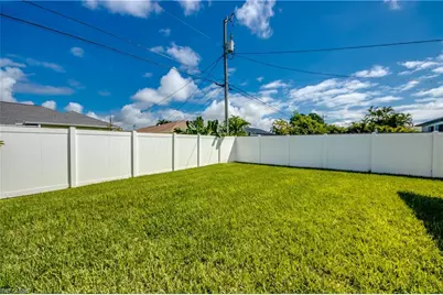 309 SE 31st Ter, Cape Coral, FL 33904 - Photo 65
