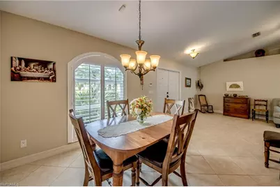 309 SE 31st Ter, Cape Coral, FL 33904 - Photo 5