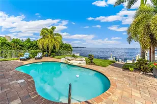 2901 SE 22nd Pl, Cape Coral, FL 33904 - Photo 1
