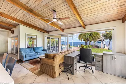 2901 SE 22nd Pl, Cape Coral, FL 33904 - Photo 19