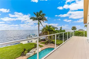 2901 SE 22nd Pl, Cape Coral, FL 33904 - Photo 23