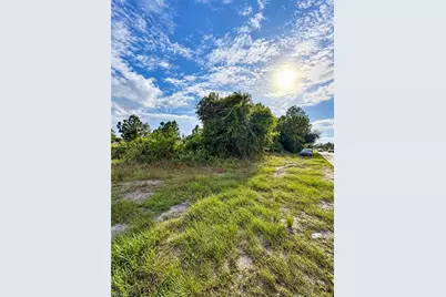 3703 40th St SW, Lehigh Acres, FL 33976 - Photo 3