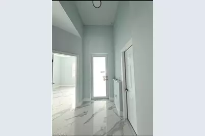 325 / 327 Gordon Ave S, Lehigh Acres, FL 33973 - Photo 5