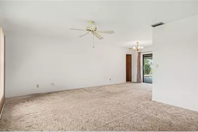 233 SE 31st St, Cape Coral, FL 33904 - Photo 5