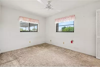 233 SE 31st St, Cape Coral, FL 33904 - Photo 17