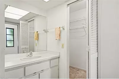 233 SE 31st St, Cape Coral, FL 33904 - Photo 15
