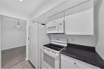 2544 1st St #108, Fort Myers, FL 33901 - Photo 7