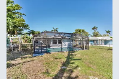 16 Estate Dr, North Fort Myers, FL 33917 - Photo 29