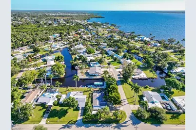 16 Estate Dr, North Fort Myers, FL 33917 - Photo 39