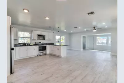 16 Estate Dr, North Fort Myers, FL 33917 - Photo 3