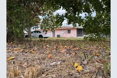 320 Inwood Ave S, Lehigh Acres, FL 33936 - Photo 33