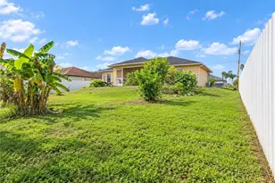 2702 37th St SW, Lehigh Acres, FL 33976 - Photo 9