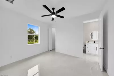 3901 39th St SW, Lehigh Acres, FL 33976 - Photo 19